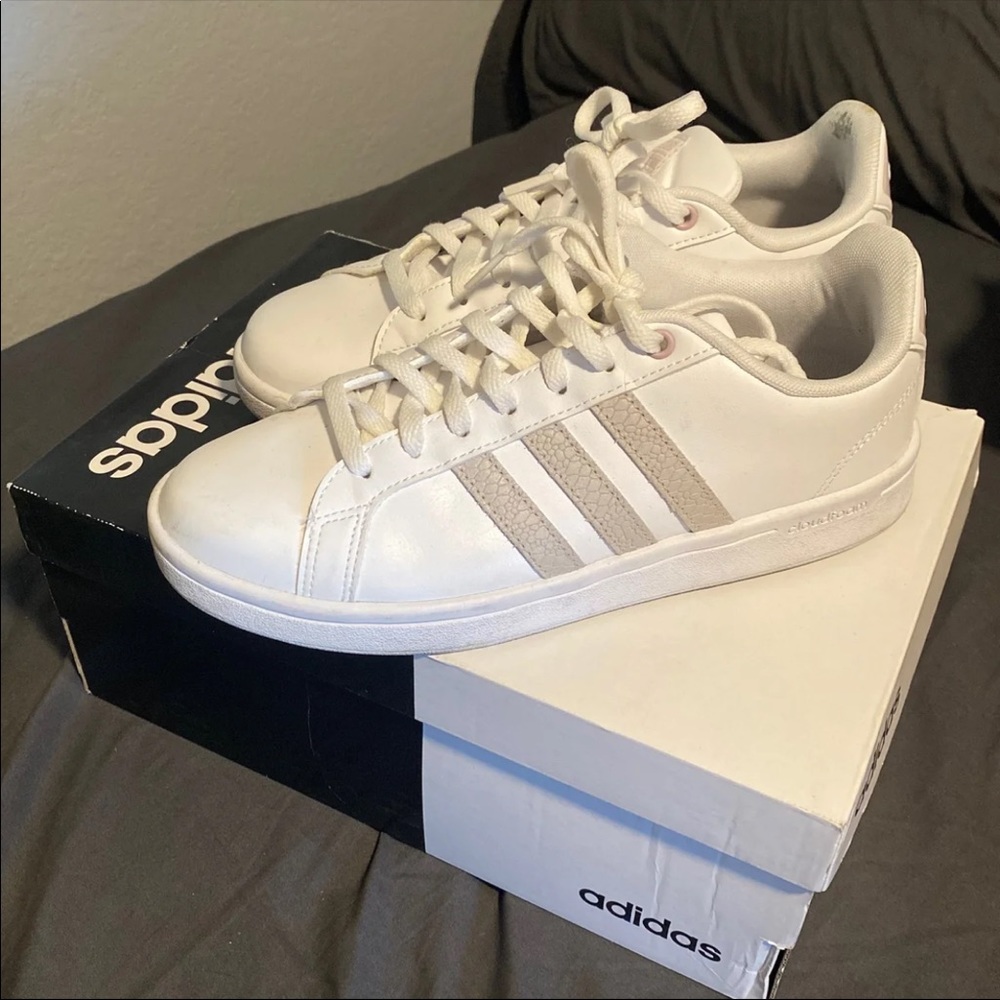 Adidas Cloudfoam Purple/Gray 3 Stripe Sneakers